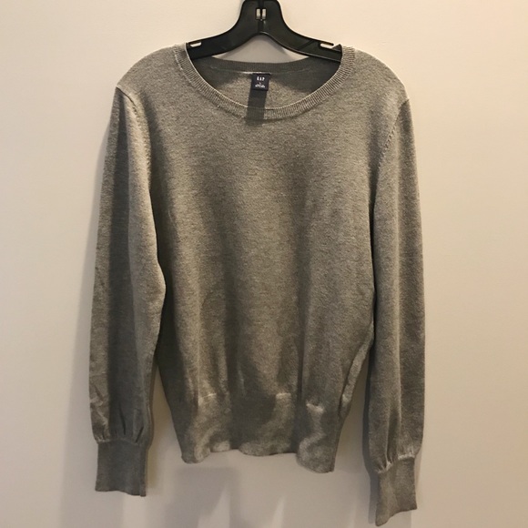 GAP Gray Sweater✨ - Picture 1 of 4